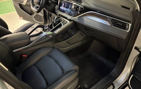 Geely Atlas, 2022 год, 2 200 000 рублей, 11 фотография