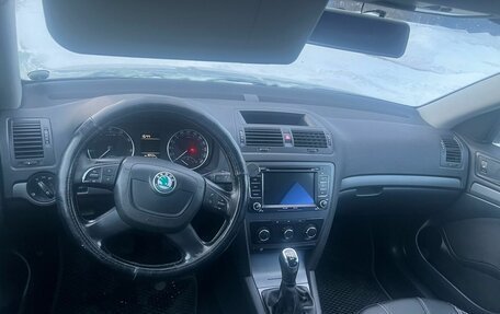 Skoda Octavia, 2011 год, 820 000 рублей, 4 фотография