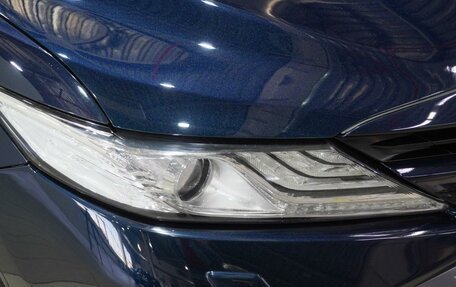 Toyota Camry, 2018 год, 2 885 000 рублей, 7 фотография