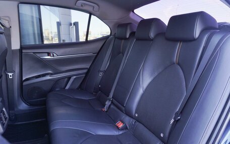 Toyota Camry, 2018 год, 2 885 000 рублей, 17 фотография