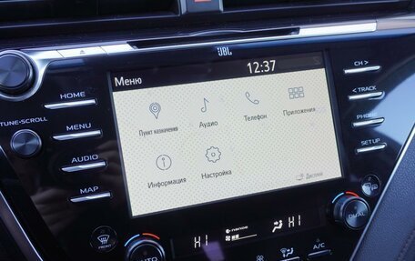 Toyota Camry, 2018 год, 2 885 000 рублей, 25 фотография