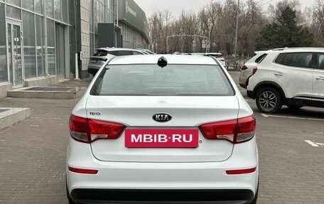 KIA Rio III рестайлинг, 2016 год, 1 219 900 рублей, 5 фотография