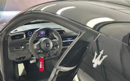 Maserati MC20, 2022 год, 22 790 000 рублей, 25 фотография