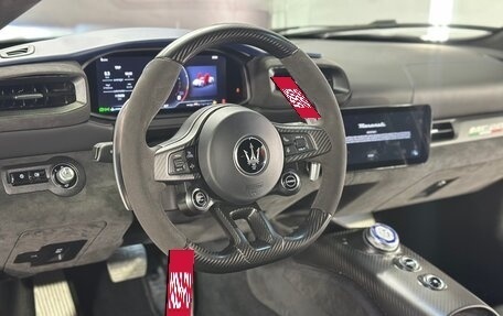 Maserati MC20, 2022 год, 22 790 000 рублей, 26 фотография