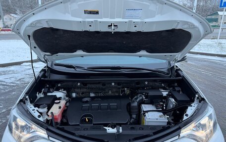 Toyota RAV4, 2018 год, 2 650 000 рублей, 18 фотография