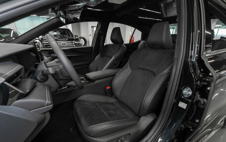 Toyota Camry, 2025 год, 4 700 000 рублей, 9 фотография