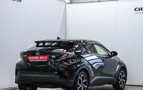 Toyota C-HR I рестайлинг, 2017 год, 2 070 000 рублей, 3 фотография