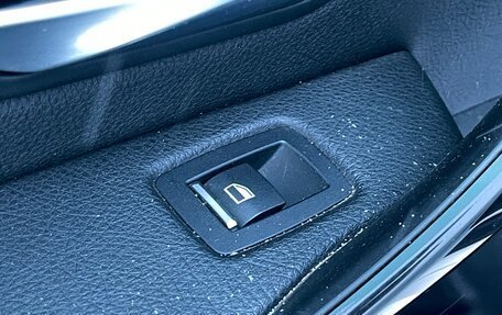 BMW 3 серия, 2019 год, 3 199 000 рублей, 24 фотография