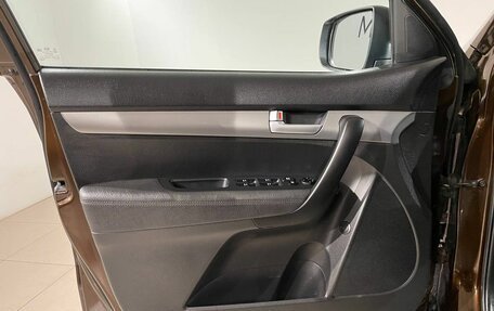 KIA Sorento II рестайлинг, 2014 год, 1 290 000 рублей, 17 фотография