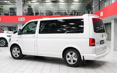 Volkswagen Multivan T5, 2011 год, 2 150 000 рублей, 4 фотография