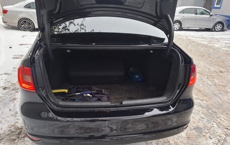 Volkswagen Jetta VI, 2012 год, 970 000 рублей, 8 фотография