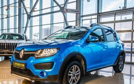 Renault Sandero II рестайлинг, 2015 год, 1 088 000 рублей, 3 фотография