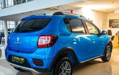 Renault Sandero II рестайлинг, 2015 год, 1 088 000 рублей, 7 фотография