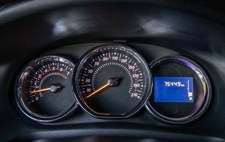 Renault Sandero II рестайлинг, 2015 год, 1 088 000 рублей, 20 фотография