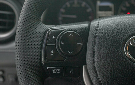 Toyota RAV4, 2016 год, 1 945 000 рублей, 10 фотография