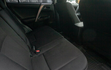 Toyota RAV4, 2016 год, 1 945 000 рублей, 15 фотография