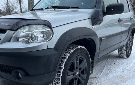 Chevrolet Niva I рестайлинг, 2016 год, 780 000 рублей, 1 фотография