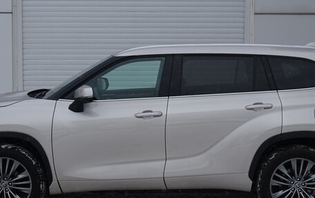 Toyota Highlander, 2025 год, 6 200 000 рублей, 5 фотография