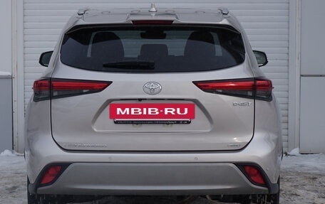 Toyota Highlander, 2025 год, 6 200 000 рублей, 4 фотография