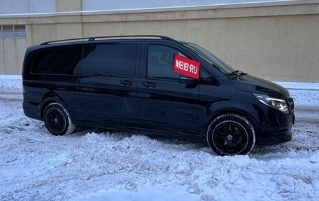 Mercedes-Benz V-Класс, 2024 год, 12 450 000 рублей, 4 фотография