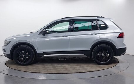 Volkswagen Tiguan II, 2019 год, 2 499 000 рублей, 8 фотография