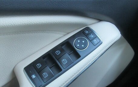 Mercedes-Benz GLA, 2016 год, 2 150 000 рублей, 14 фотография