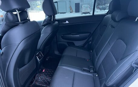 KIA Sportage IV рестайлинг, 2018 год, 2 350 000 рублей, 11 фотография