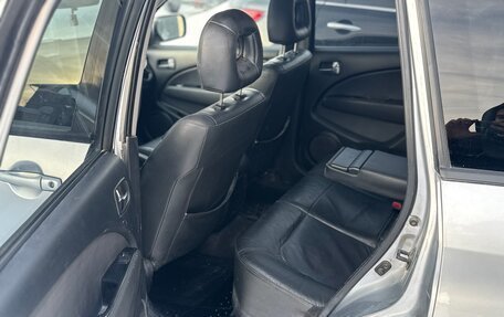 Mitsubishi Outlander III рестайлинг 3, 2003 год, 580 000 рублей, 19 фотография