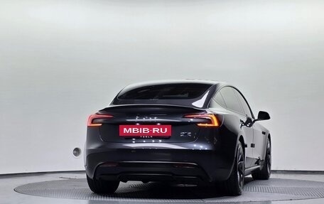 Tesla Model 3 I, 2025 год, 8 183 000 рублей, 4 фотография