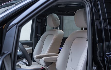 Mercedes-Benz V-Класс, 2024 год, 13 900 000 рублей, 15 фотография