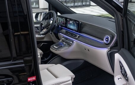 Mercedes-Benz V-Класс, 2024 год, 13 900 000 рублей, 29 фотография