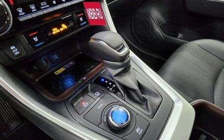 Toyota RAV4, 2025 год, 6 653 000 рублей, 9 фотография