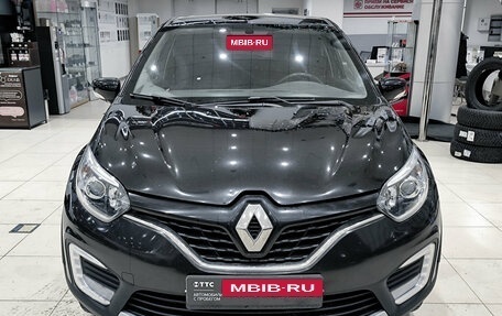 Renault Kaptur I рестайлинг, 2018 год, 850 000 рублей, 2 фотография