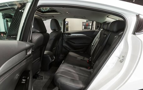 Mazda 6, 2023 год, 4 200 000 рублей, 11 фотография