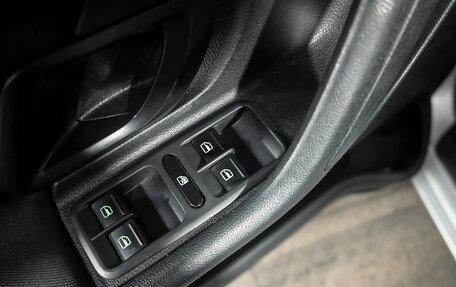 Skoda Fabia II, 2011 год, 600 000 рублей, 10 фотография