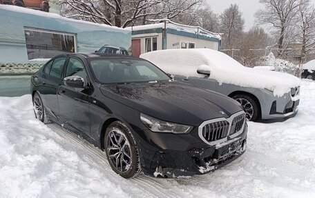 BMW 5 серия, 2023 год, 8 100 000 рублей, 13 фотография