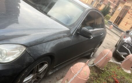 Mercedes-Benz E-Класс, 2010 год, 1 100 000 рублей, 4 фотография