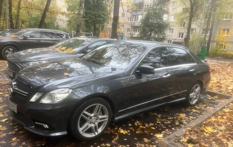 Mercedes-Benz E-Класс, 2010 год, 1 100 000 рублей, 7 фотография
