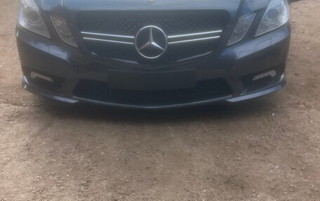 Mercedes-Benz E-Класс, 2010 год, 1 100 000 рублей, 10 фотография