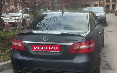 Mercedes-Benz E-Класс, 2010 год, 1 100 000 рублей, 3 фотография