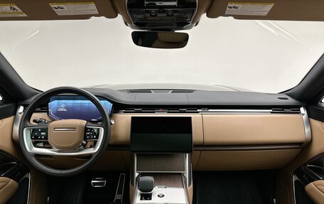 Land Rover Range Rover IV рестайлинг, 2024 год, 15 450 000 рублей, 8 фотография