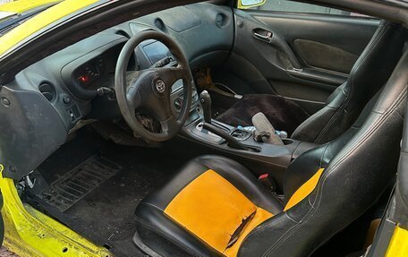 Toyota Celica VII рестайлинг, 2003 год, 580 000 рублей, 8 фотография