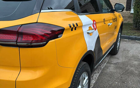 Geely Atlas, 2024 год, 1 705 000 рублей, 3 фотография