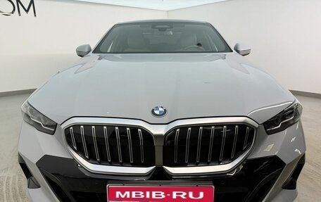 BMW 5 серия, 2024 год, 8 698 000 рублей, 3 фотография