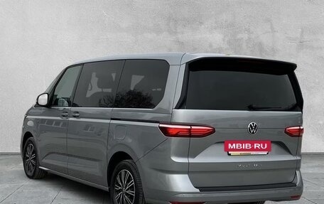 Volkswagen Multivan, 2023 год, 4 950 000 рублей, 3 фотография