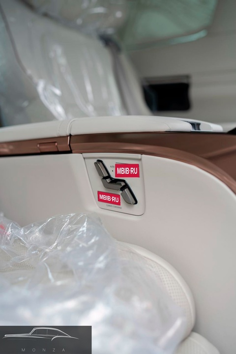 Lexus LM I, 2026 год, 24 000 000 рублей, 27 фотография