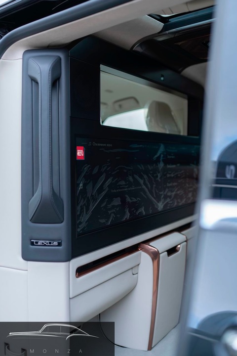 Lexus LM I, 2026 год, 24 000 000 рублей, 19 фотография