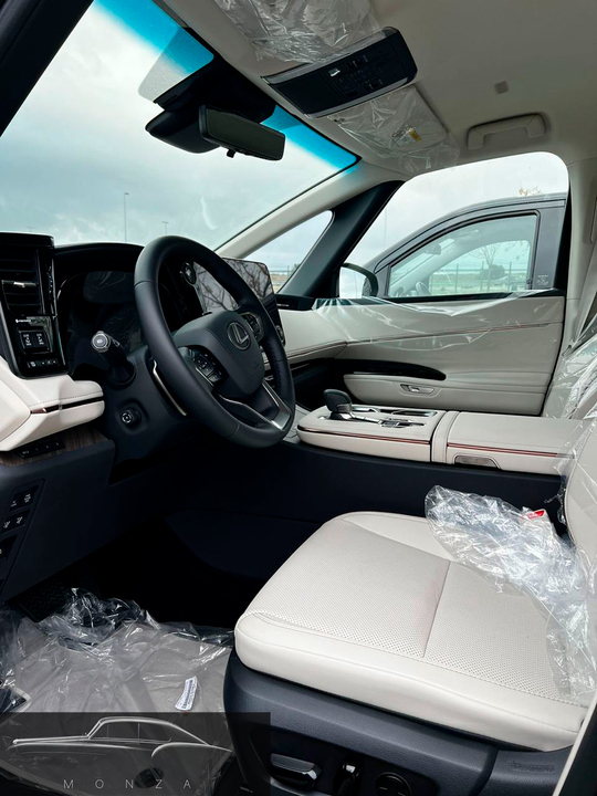 Lexus LM I, 2026 год, 24 000 000 рублей, 9 фотография