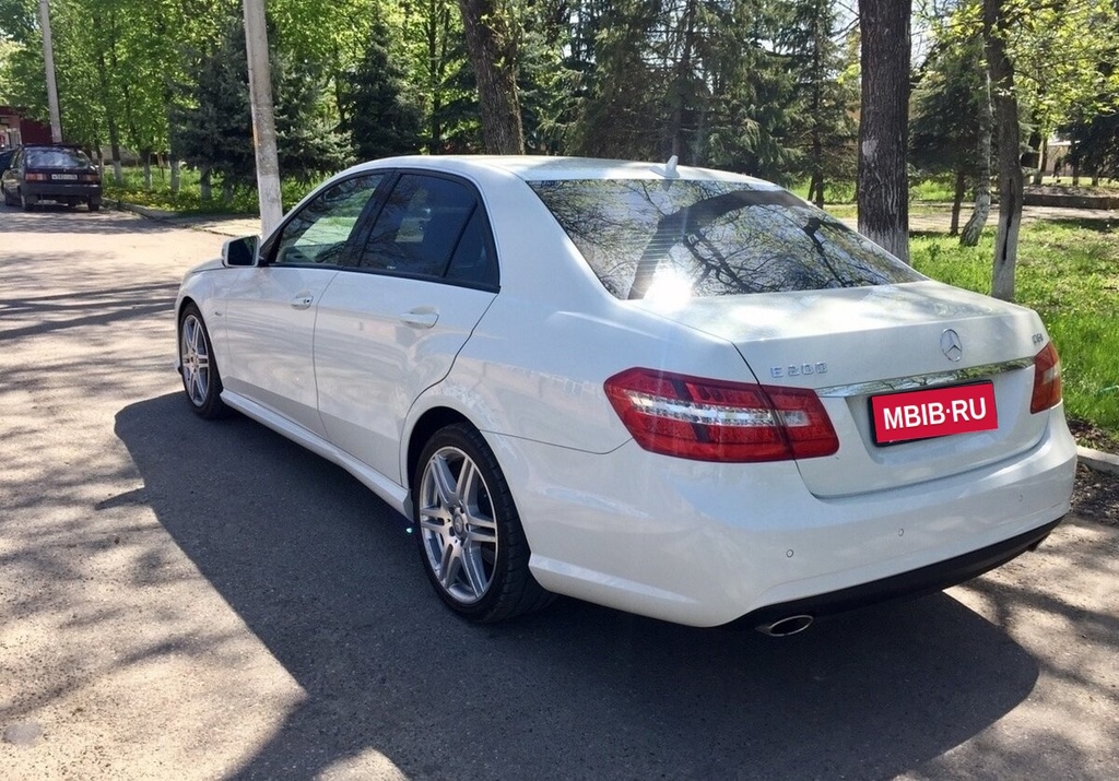 Mercedes-Benz E-Класс W212, 2012 год, 430 000 рублей, 6 фотография