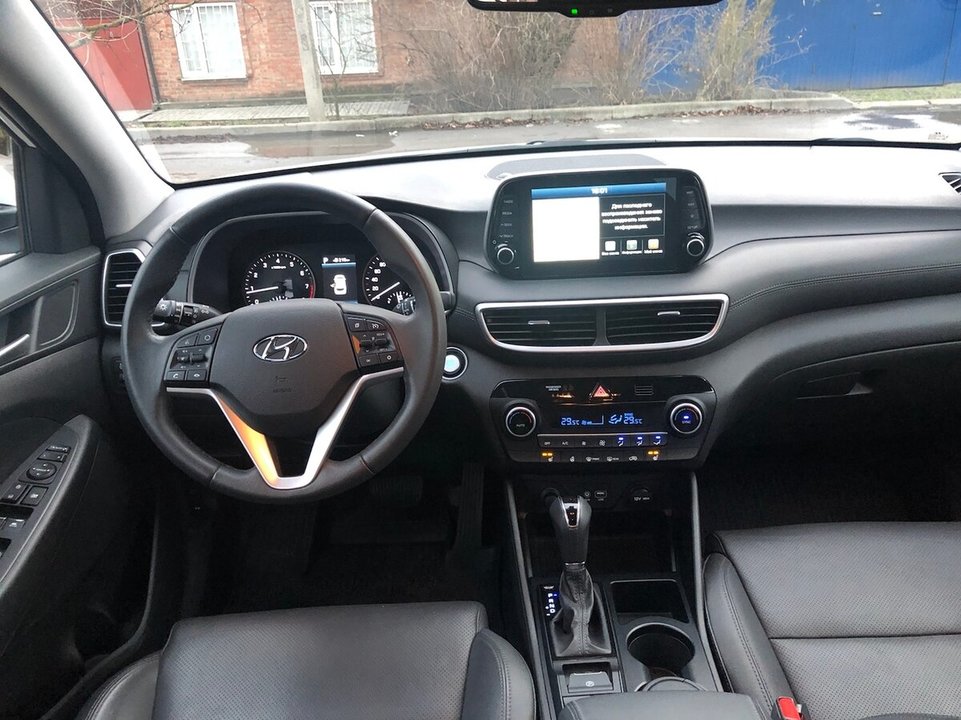 Hyundai Tucson III рестайлинг, 2020 год, 800 000 рублей, 11 фотография